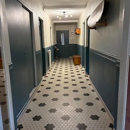 Appart-entis Parentis-en-Born